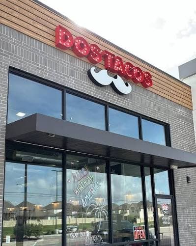 The Dos Tacos storefront in Katy, TX
